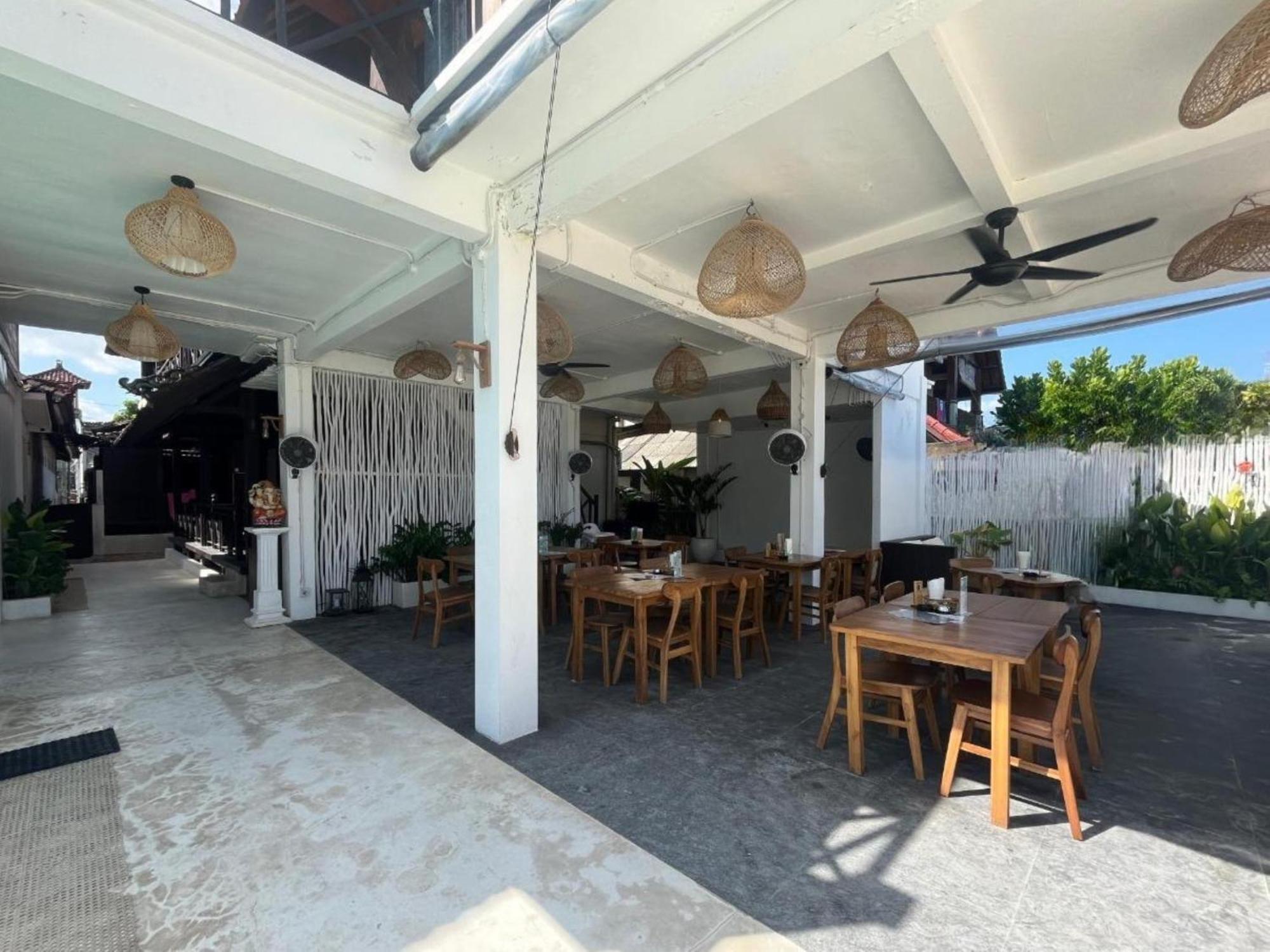 The Beach Huts Lembongan Экстерьер фото