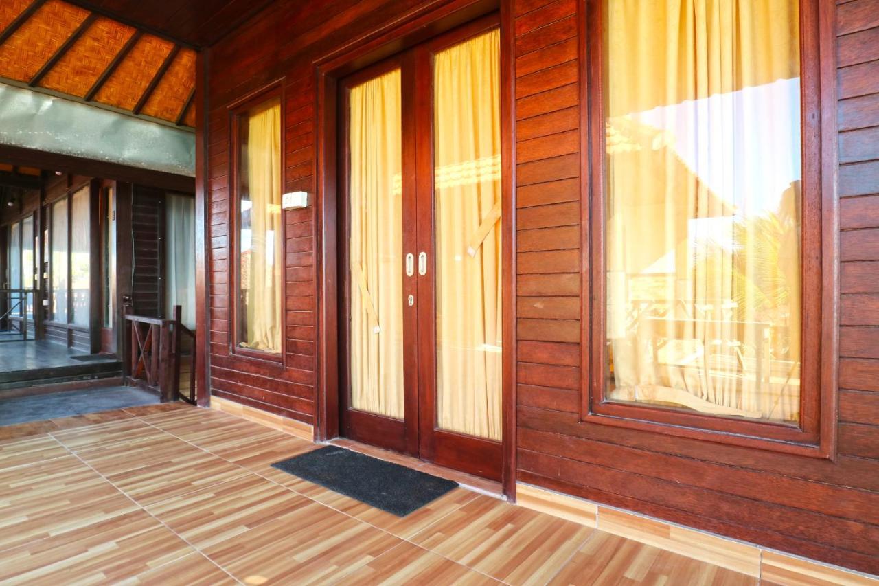 The Beach Huts Lembongan Экстерьер фото